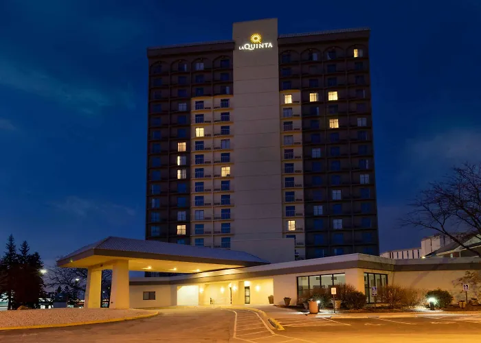 Hotel Bloom Bloomington