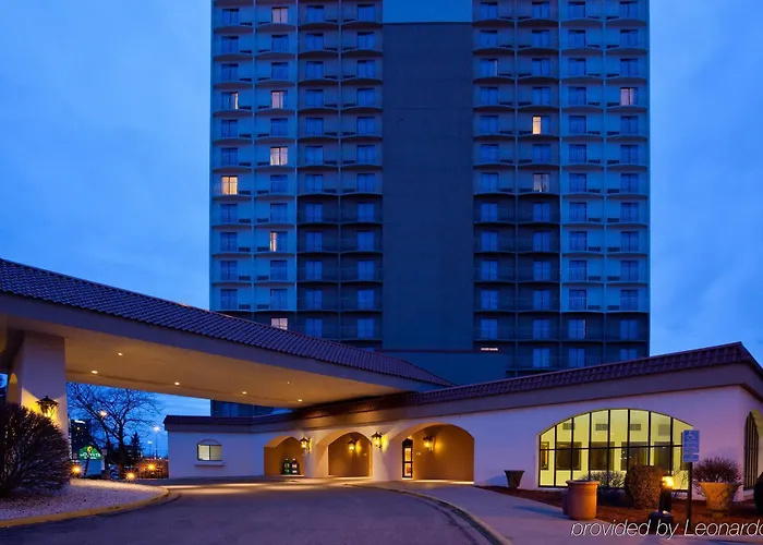 Hotel Bloom 3*