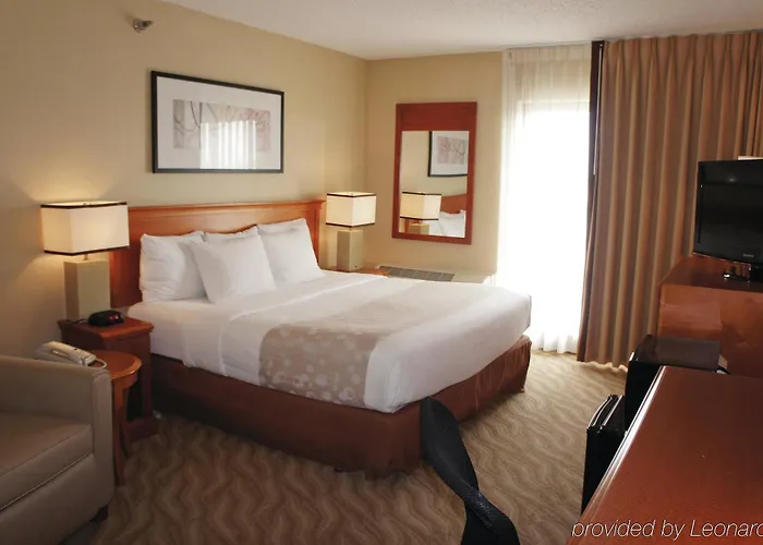 Bloom Hotel